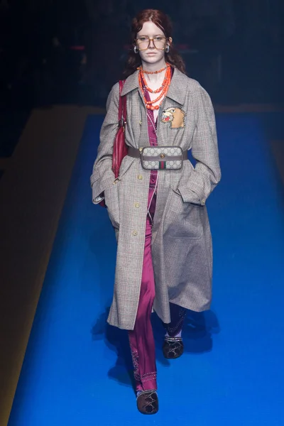 Look 35